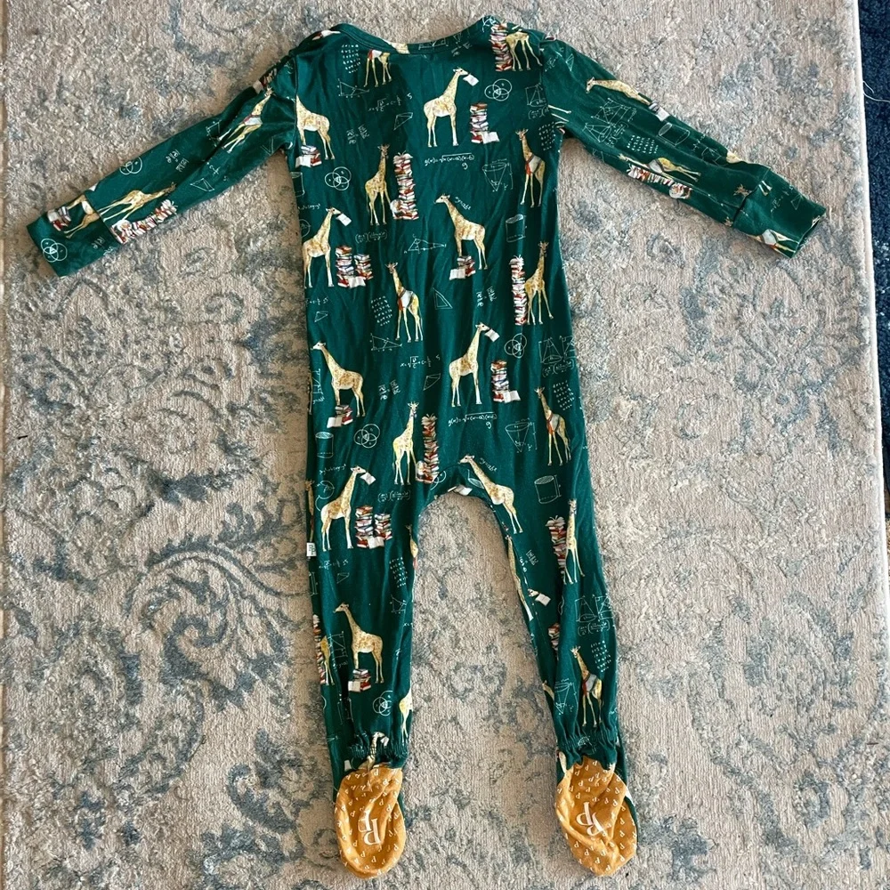 🦒 Posh Peanut Bamboo Viscose Giraffe Math Print Footed One Piece Pajama - Picture 8 of 13